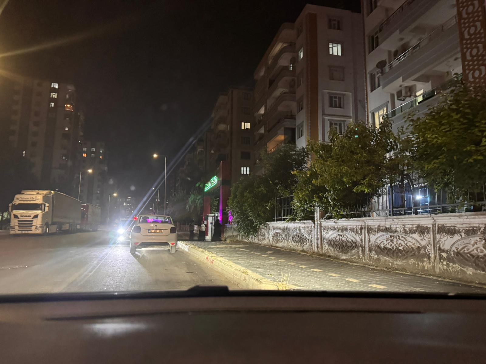 Diyarbakır'da aidat kavgası: Ev sahibi ve görevli arasında gergin anlar