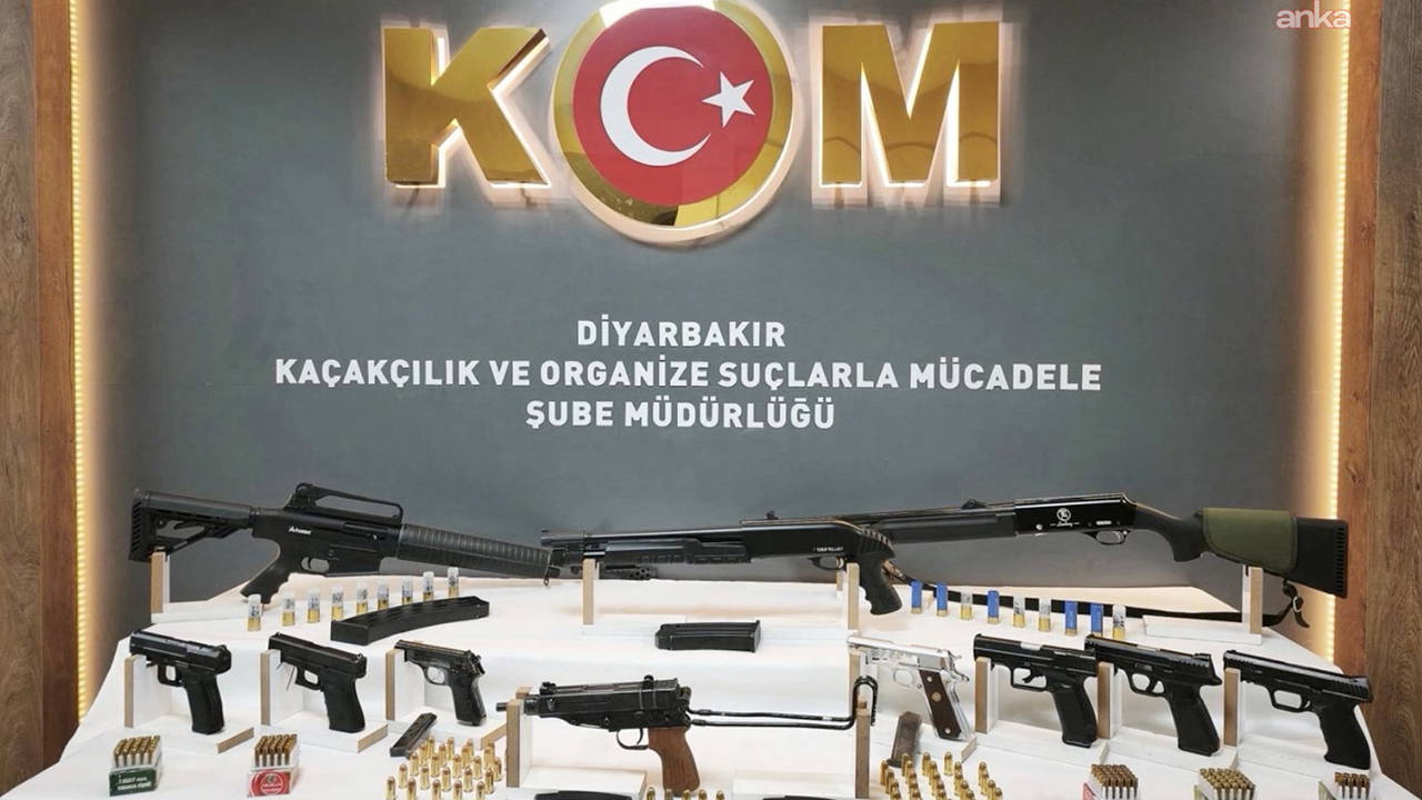Diyarbakır'da Silah Kaçakçılarına Operasyon: 13 Gözaltı