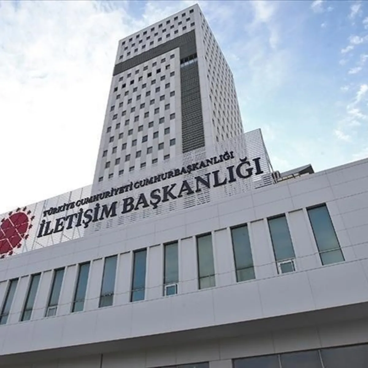 DMM, 'Yeşil Pasaportla Seyahat Bitti' İddiasını Yalanladı