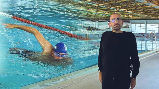 Doktorlar 'Yürüyemez' Dedi, O Paralimpik Yüzücü Oldu