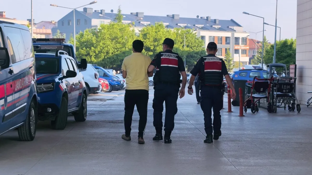 Dört Kentte Eş Zamanlı Uyuşturucu Operasyonu: 67 Gözaltı, 371 Kilo Narkotik