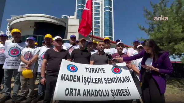 Doruk Madencilik işçileri alacakları için holding önünde eylemde