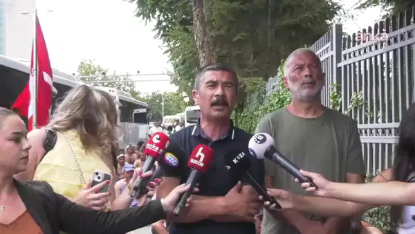 Doruk Madencilik işçileri Enerji Bakanlığı önünde görüşme istedi