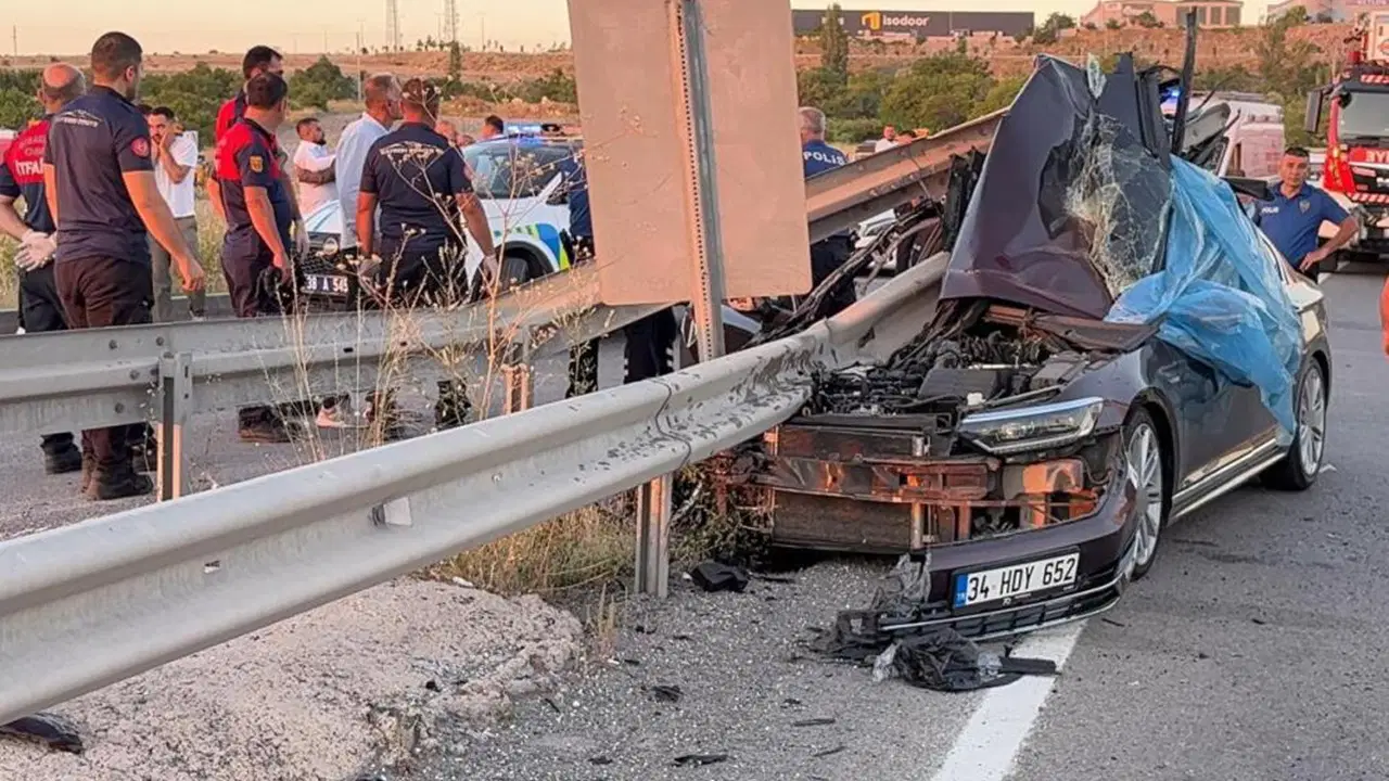 Düğün Konvoyunda Kaza: 1 Ölü, 3 Yaralı