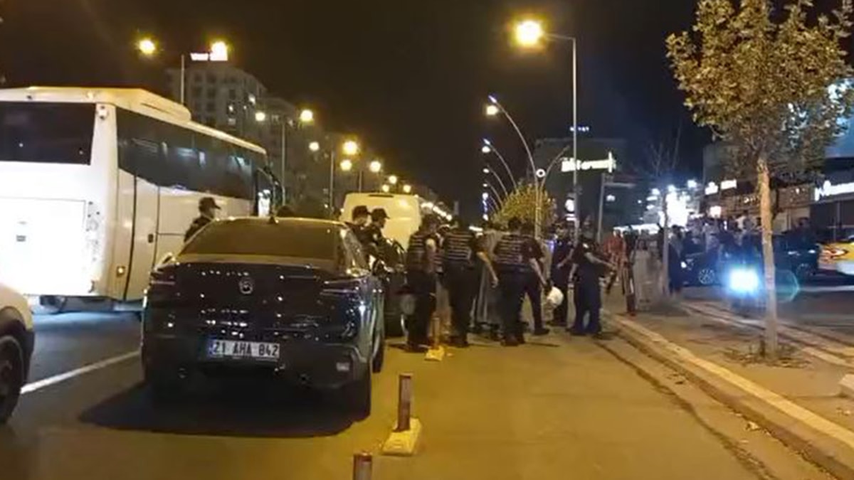 Düğünde Tekmeli Yumruklu Kavga: 5 Yaralı