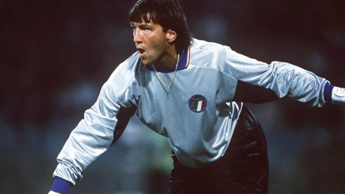 Dünya Kupası'nın en uzun süre gol yemeyen kalecisi Walter Zenga