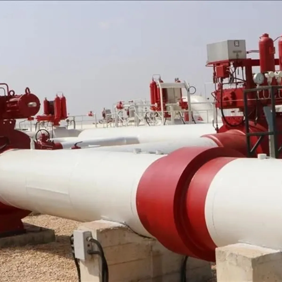 Dünya Petrol Bulamama Kriziyle Sarsılıyor: Hürmüz ve Babülmendep Alarmı