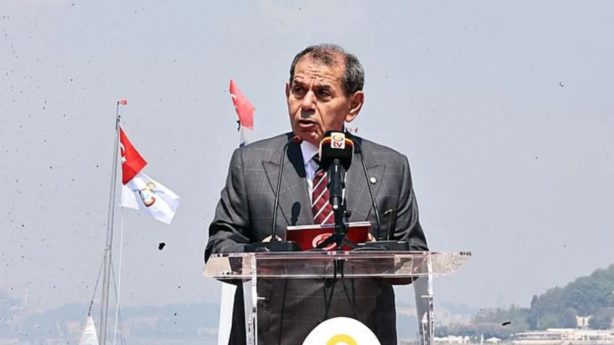 Dursun Özbek'ten 'yapı' esprisi: Pilav gününde kahkahalar