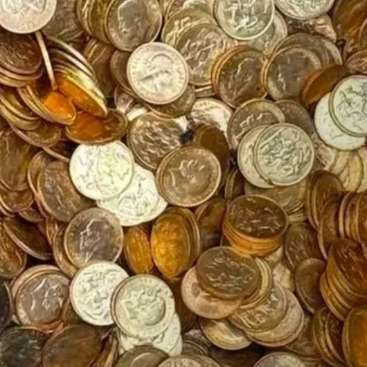 Duvarın İçinde 9 Milyon Euro: Tadilatta Tarihi Keşif
