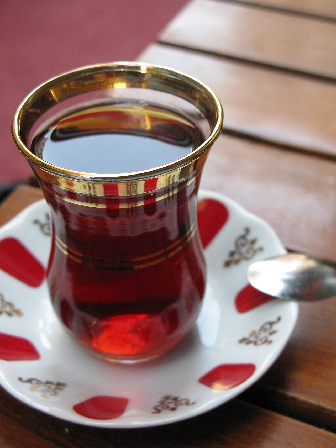 Düzce'de fındık işçilerini taşıyan araç tırla çarpıştı: 4 ölü, 8 yaralı
