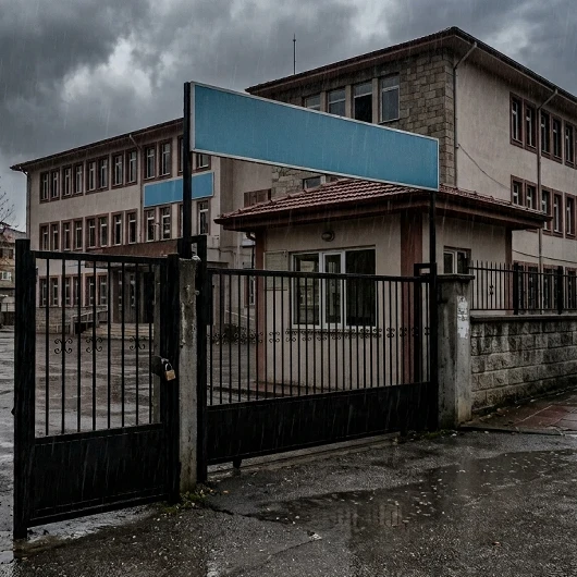 Düzce'de Olumsuz Hava Koşulları Nedeniyle Okullar 1 Gün Tatil
