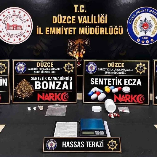 Düzce'de Zehir Tacirine Operasyon: 25 Suç Kaydı Çıktı
