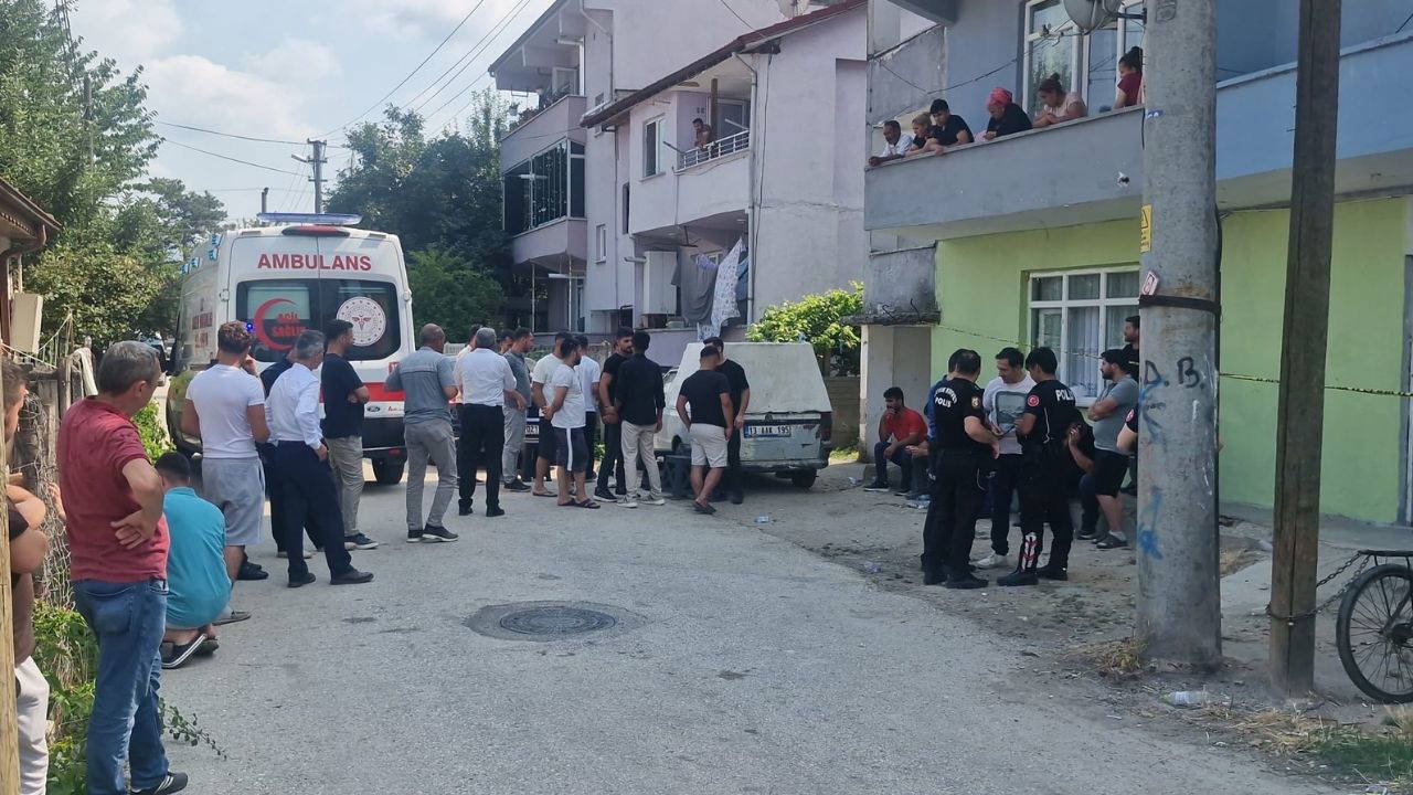 Düzce'de Tabanca Kazası: 20 Yaşındaki Yunus Hayatını Kaybetti