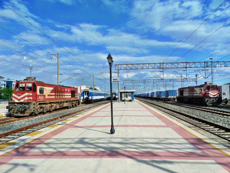 Edirne Esnafı Hızlı Tren Seferlerinden Memnun
