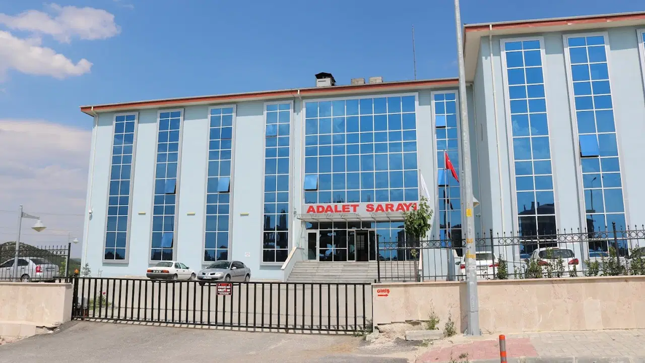 Edirne'de FETÖ Operasyonu: Sınıra Giden Araçta 3 Şüpheli Yakalandı