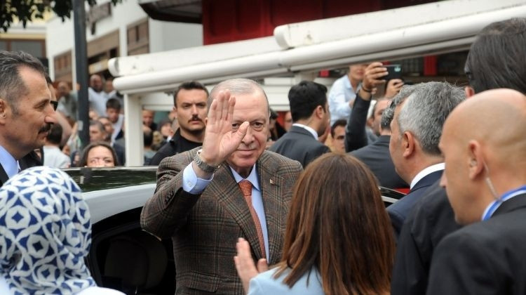 Edirne'de vatandaşla çay keyfi: Cumhurbaşkanı Erdoğan kafede sohbet etti