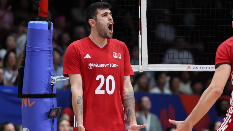 Efe Bayram İtalya'da Voley Prata’ya Transfer Oldu