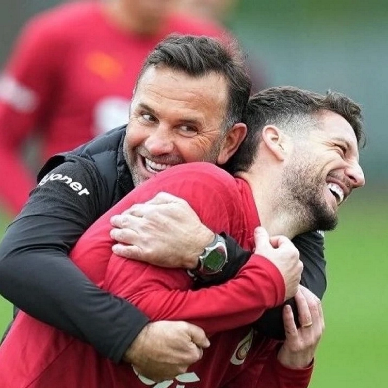 Efsane isim Galatasaray'a geri dönüyor: Okan Buruk'un ekibine katılacak