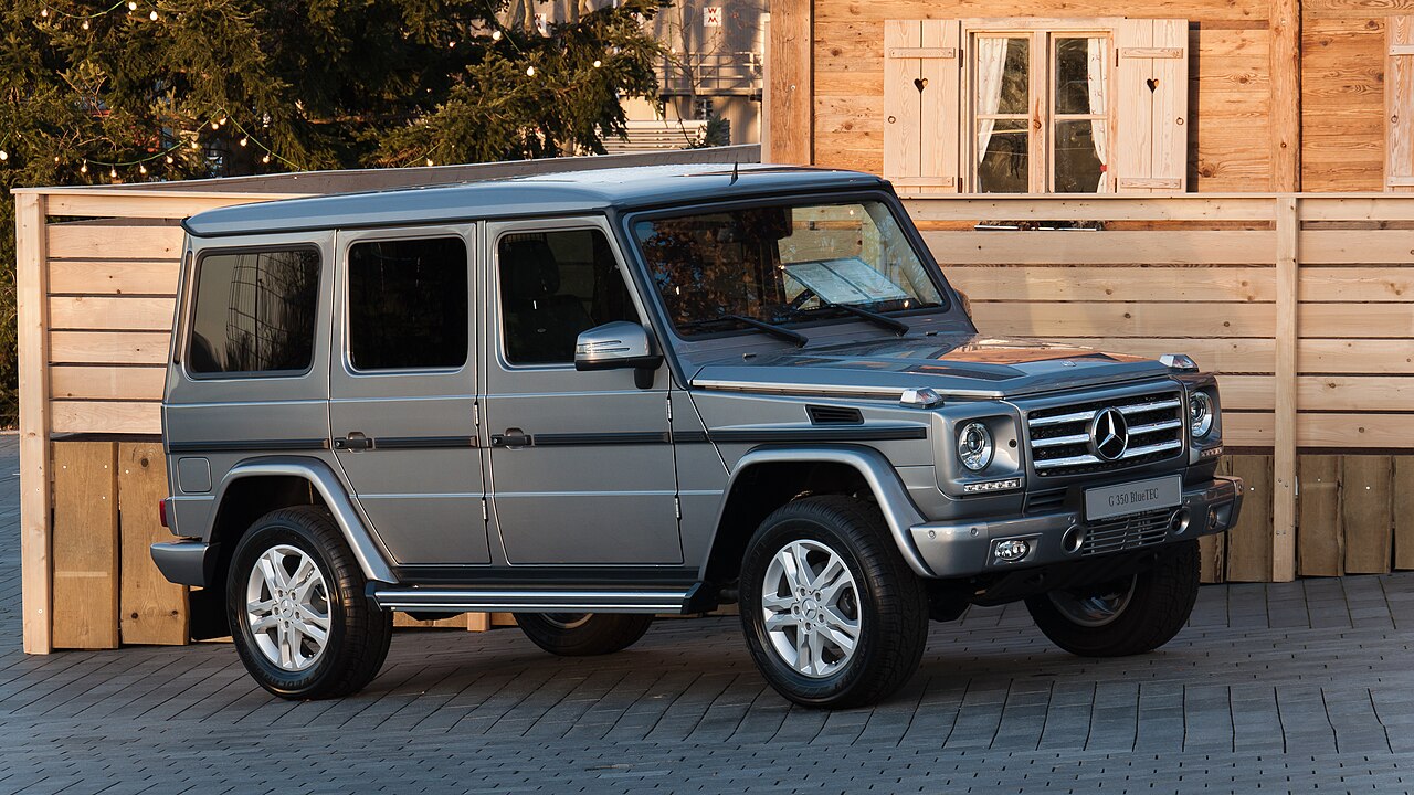 Efsanevi Mercedes G-Serisi Nadir Model Rekor Fiyata Satıldı