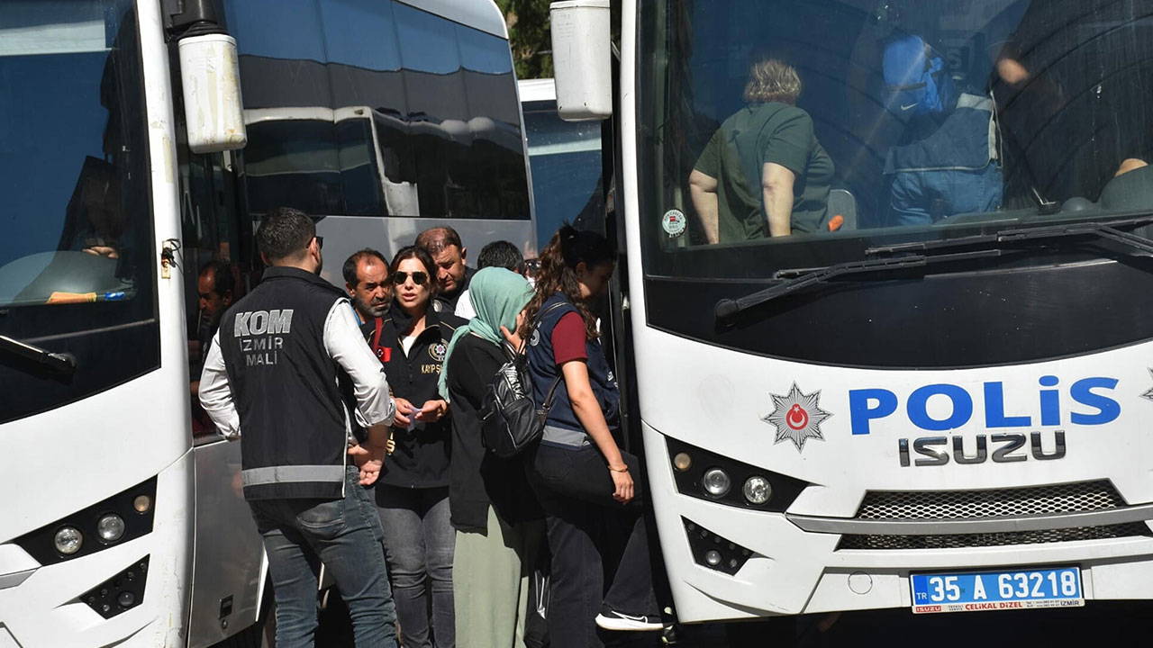 Ege Üniversitesi'nde yolsuzluk operasyonu: 41 şüpheli adliyede