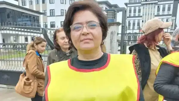 Eğitim Sen'den önlük uygulamasına tepki: 'Söz hakkı bizimdir