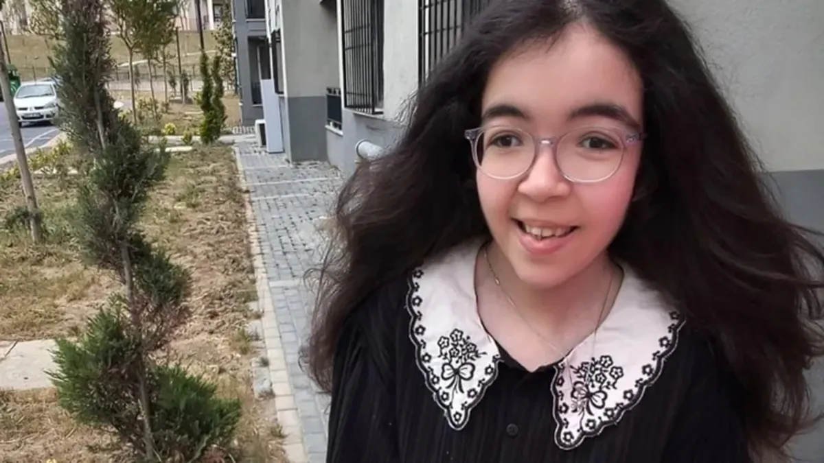 Ehlers-Danlos Sendromlu Kız Çocuğu Hastanede Kalça Çıkığı Tedavisi Sırasında Ağır Yaralandı