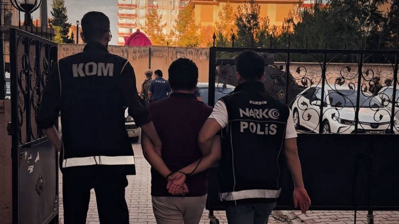 Ehliyet sınavında usulsüzlük: 44 gözaltı