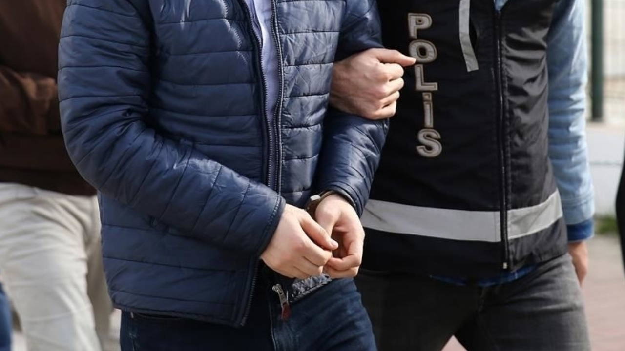 Ehliyet sınavlarında usulsüzlük: 15 tutuklama