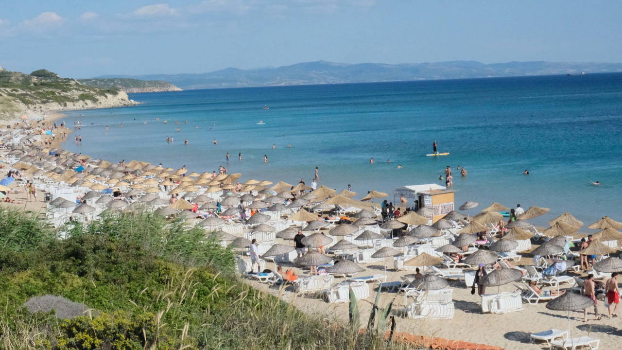 Ekonomik kriz tatil planlarını altüst etti: Vatandaşların yarısı evde kalacak