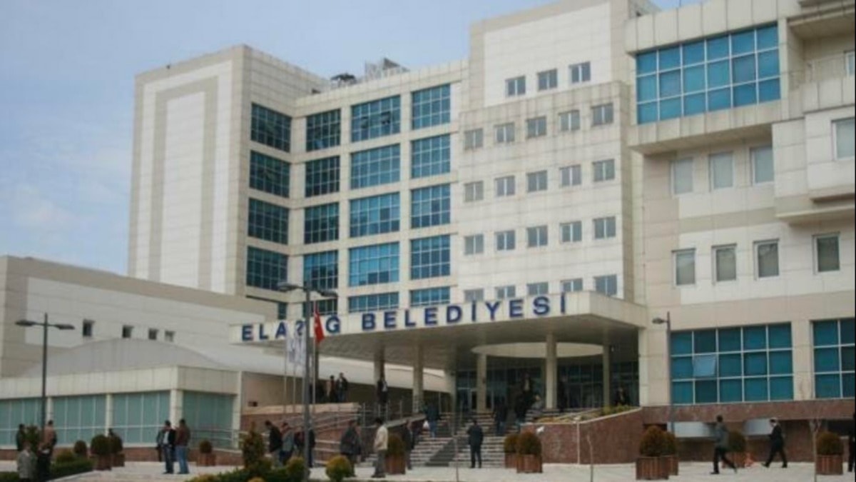 Elazığ Belediyesi'ne borç öderken tespih müzesine 11.3 milyon lira harcama