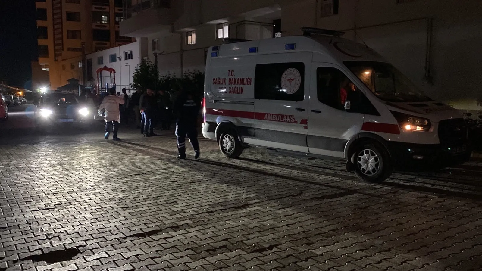 Elazığ'da dehşet: Cani koca çocuğunun gözü önünde eşini vurdu