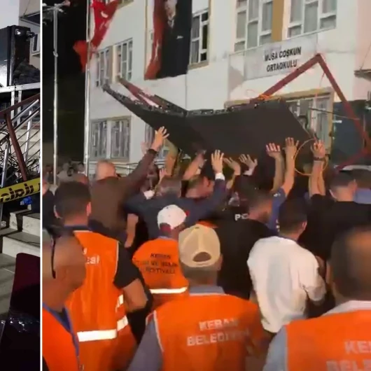 Elazığ Festival Alanındaki LED Ekran Rüzgarda Devrildi