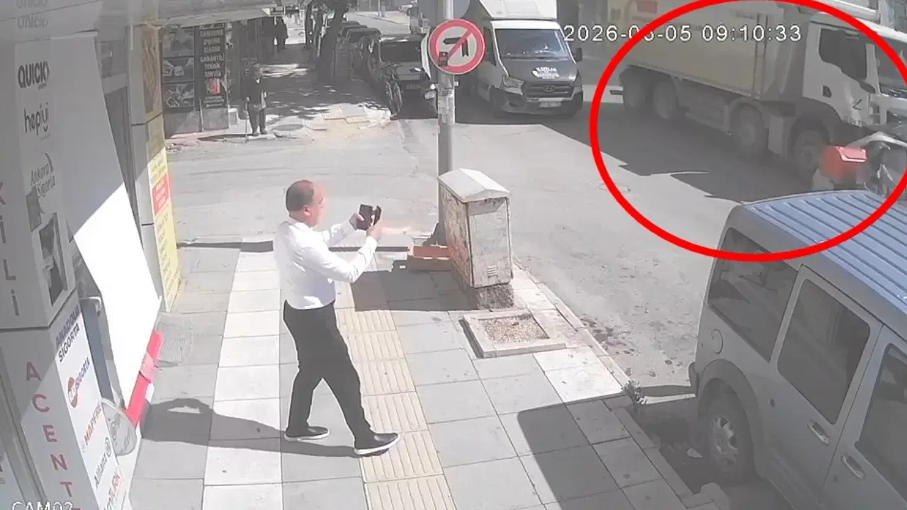 Elazığ'da freni boşalan kamyon 10 araca çarptı: 5 yaralı