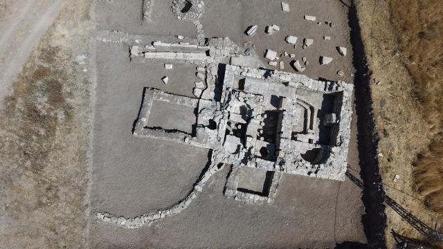 Elazığ'da Tarlada Bulunan Mozaik, Roma Dönemi Villa Yerleşimini Ortaya Çıkardı