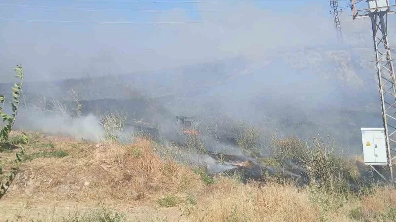 Elazığ'da 19 noktada çıkan yangın kontrol altına alındı
