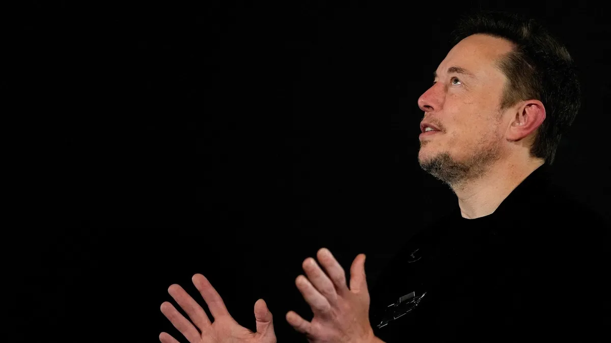 Elon Musk trilyonerlik koltuğunu kaybetti: 150 milyar dolar buharlaştı