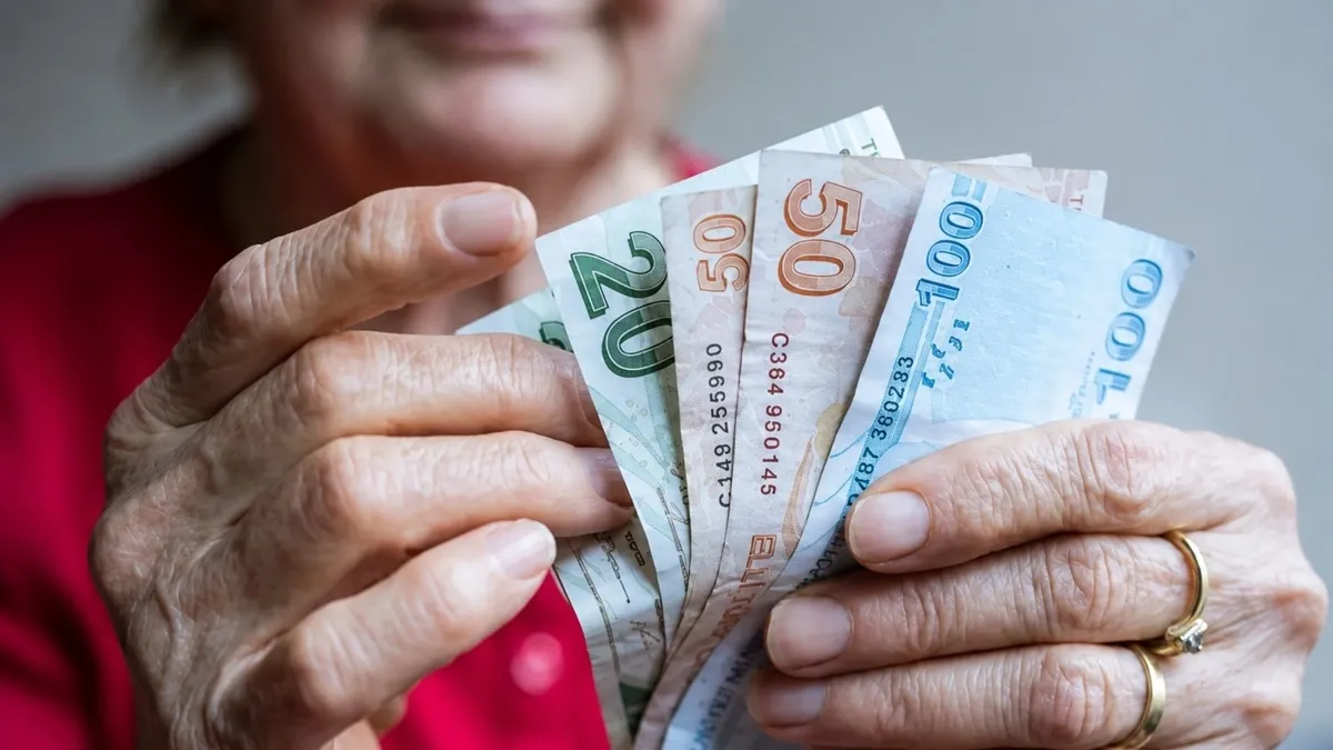 Emekli zammı için yeni ipucu: Taban aylığı 23 Bin TL’yi aşabilir