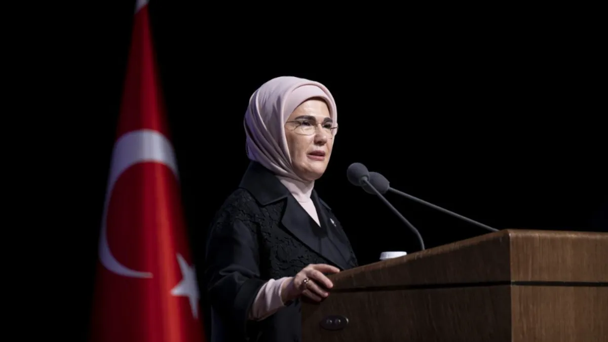 Emine Erdoğan: 15 Temmuz sarsılmaz bir cesaretin adıdır