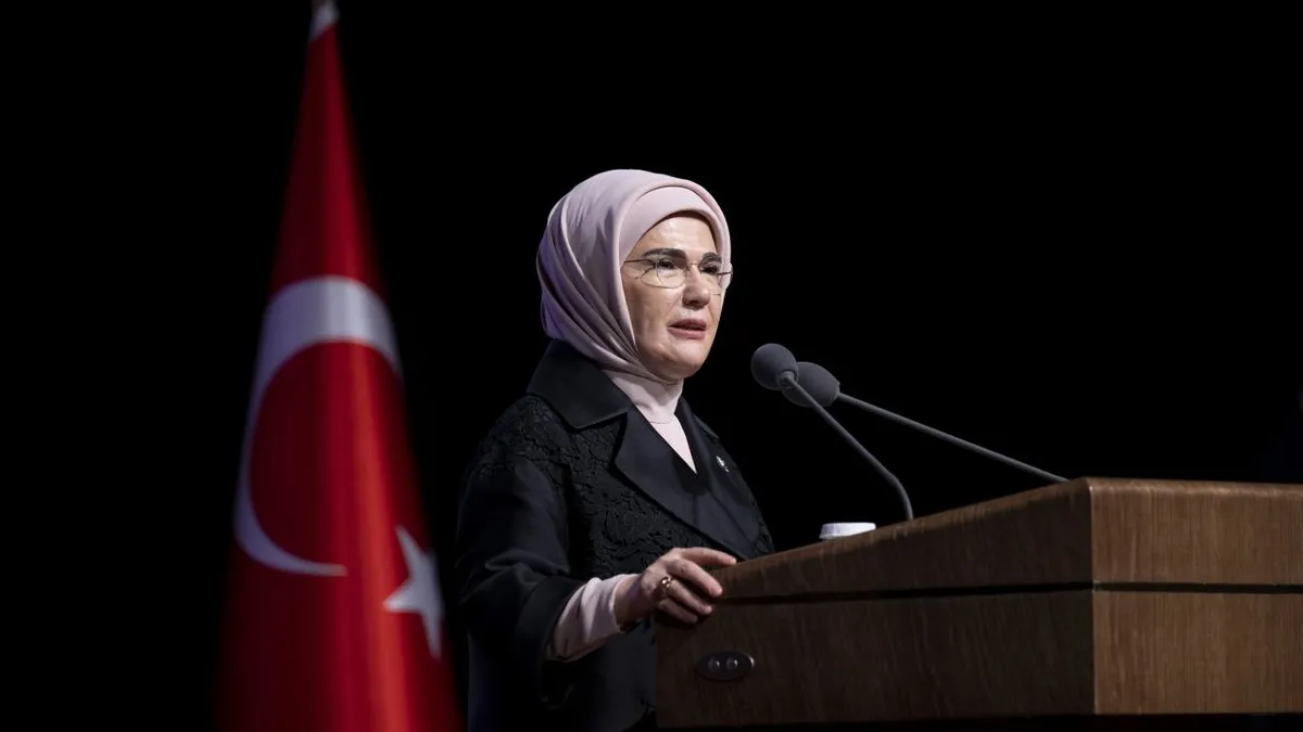 Emine Erdoğan'dan Babalar Günü'nde anlamlı mesaj