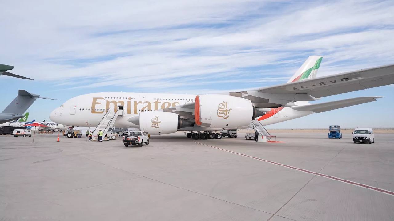 Emirates'in Dubai-New York Uçağı Yolcu Sağlık Sorunuyla İstanbul'a İndi