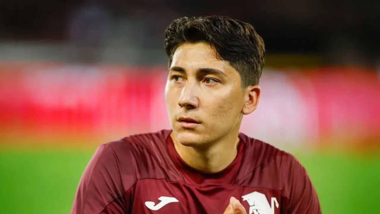 Emirhan İlkhan'ın Sakatlığı Torino'yu Sardı
