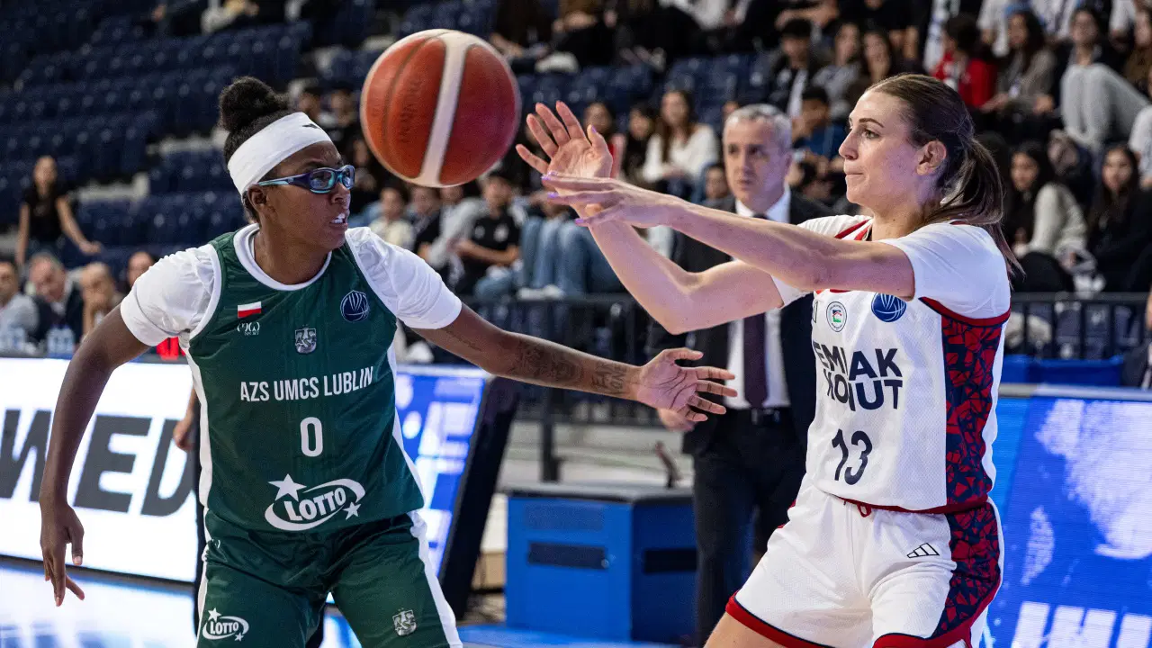 Emlak Konut, EuroLeague'e 85-61'lik Galibiyetle Başladı