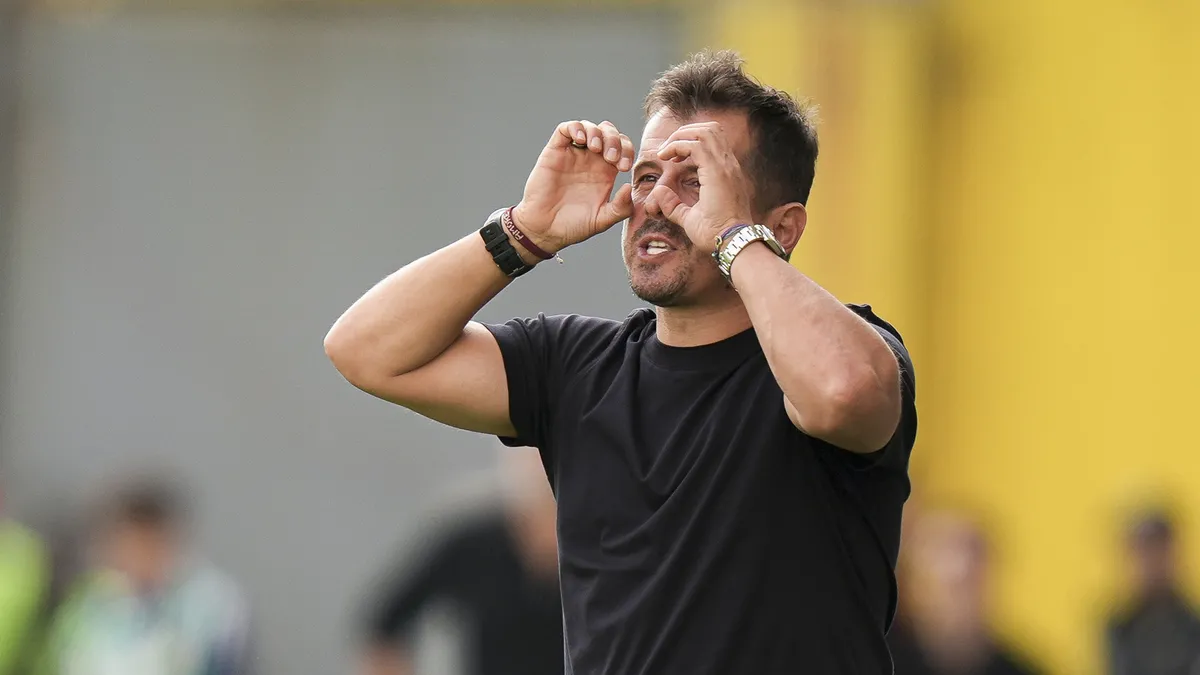 Emre Belözoğlu: Başarı varsa bunun aktörü oyuncular
