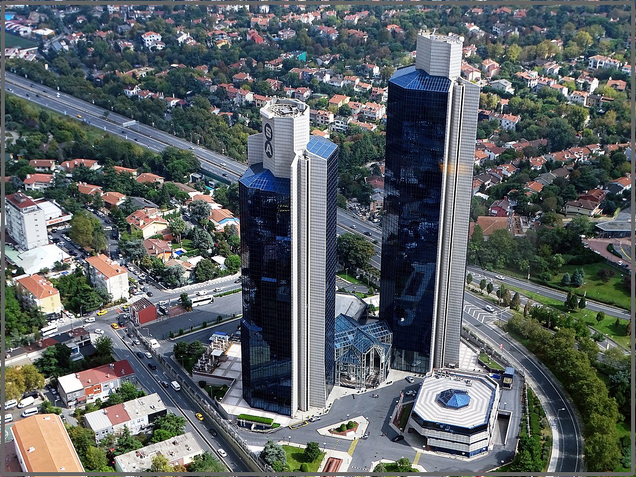 Enerjisa Enerji'de CEO değişikliği: Murat Pınar görevi devrediyor