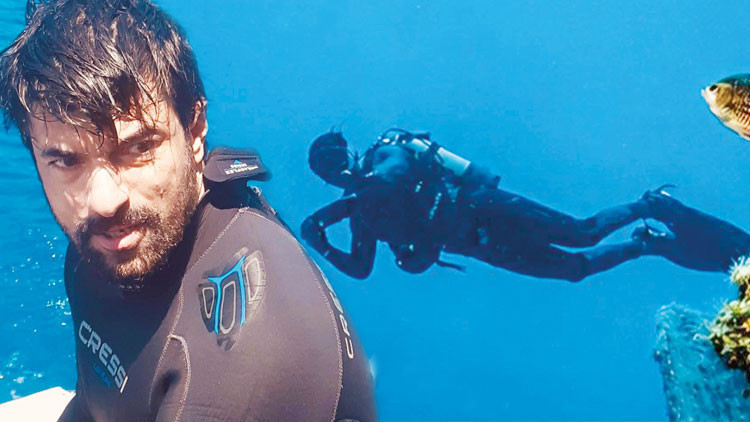 Engin Akyürek'ten Kaş'ta dalış tutkusu