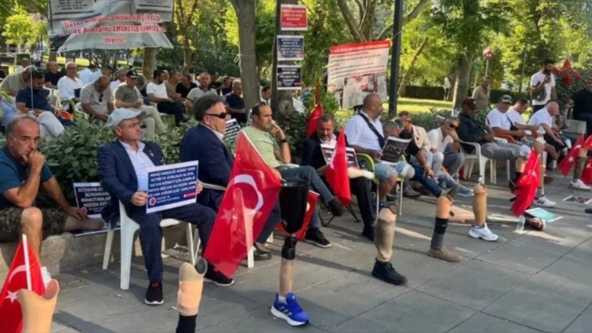 Er gaziye değil, 15 Temmuz'a jest