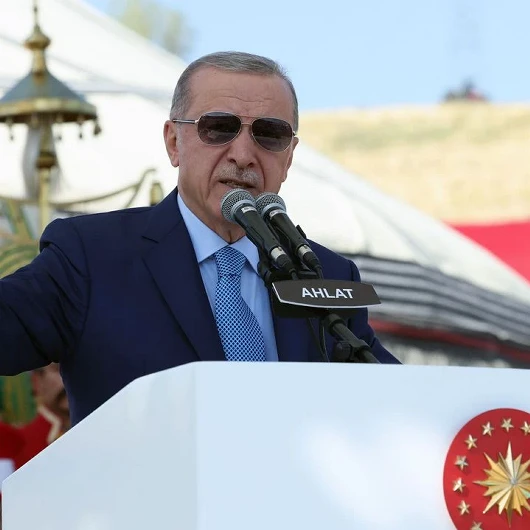 Erdoğan'dan Ahlat'ta tarihi vurgu: Yolumuzdan döndürülemez
