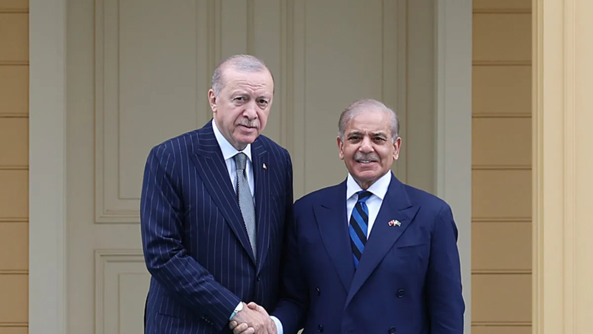 Erdoğan'dan barış vurgusu: İsrail'e fırsat verilmemeli