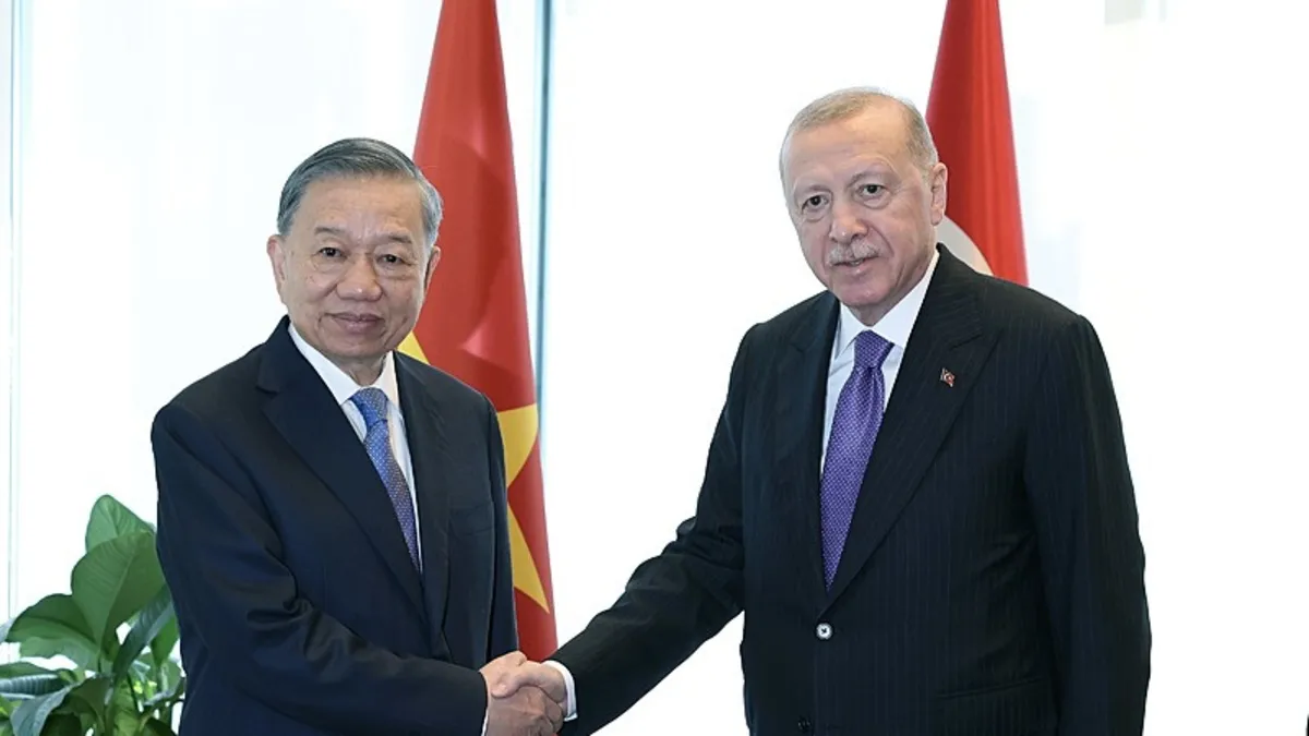 Erdoğan BM için New York'ta: İlk görüşme Vietnam Devlet Başkanı To Lam ile