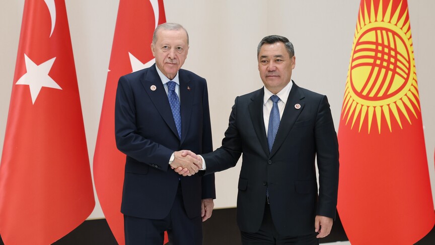 Erdoğan ve Caparov Astana'da Bir Araya Geldi